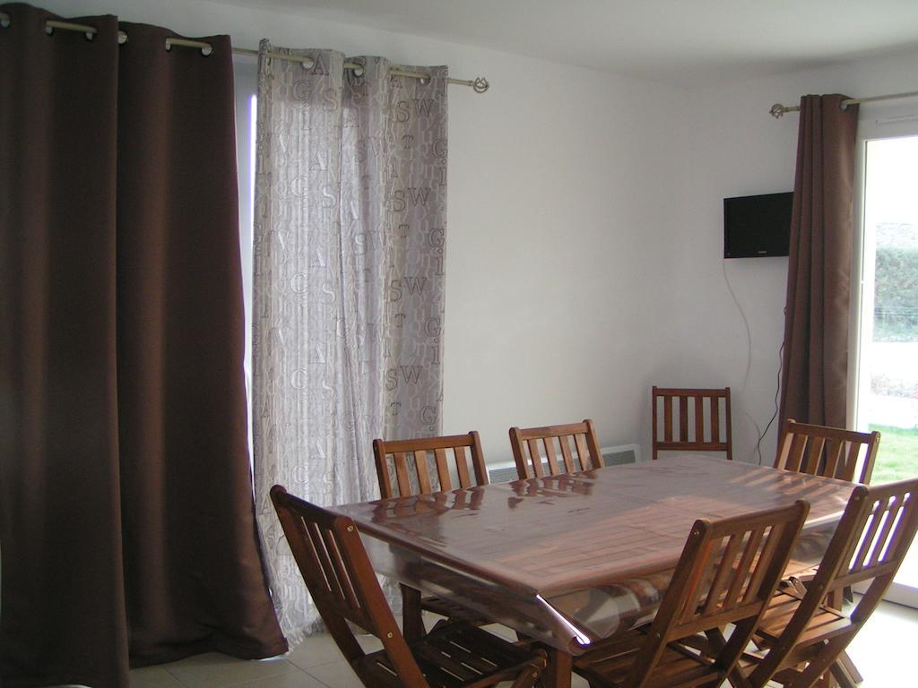 Apartmán Aux Couleurs D'Ardeche Vallon-Pont-dʼArc Pokoj fotografie