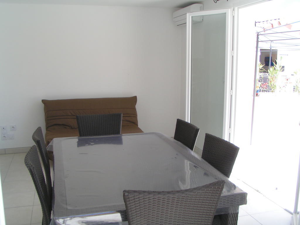 Apartmán Aux Couleurs D'Ardeche Vallon-Pont-dʼArc Pokoj fotografie